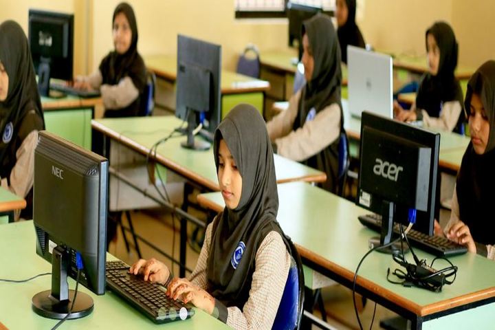 Crescent International School-IT Lab