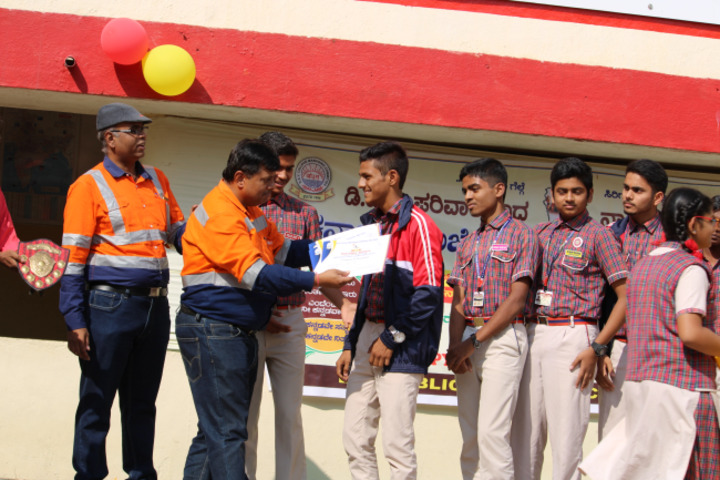 D A V Public School-Prize Distribution