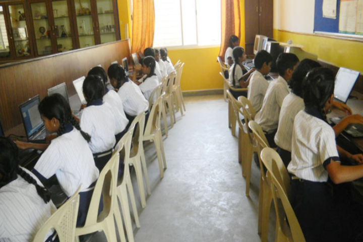 Deeksha High School-Computer Lab