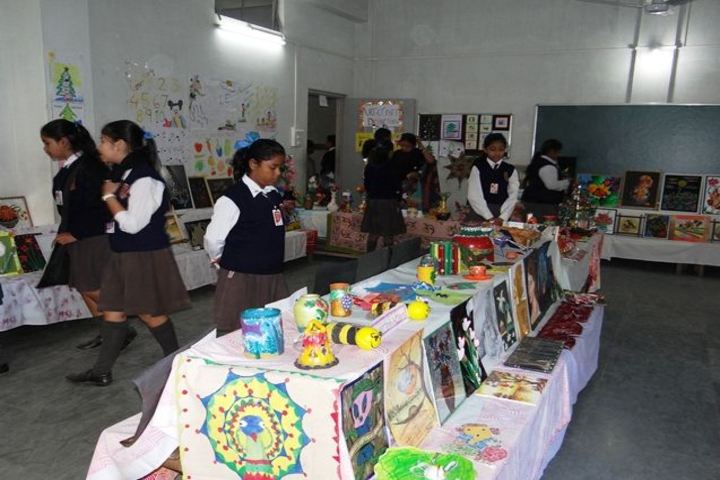 Budding Buds School - exhibition