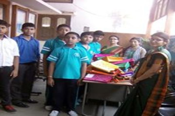 Cambridge Public School - bags distribution