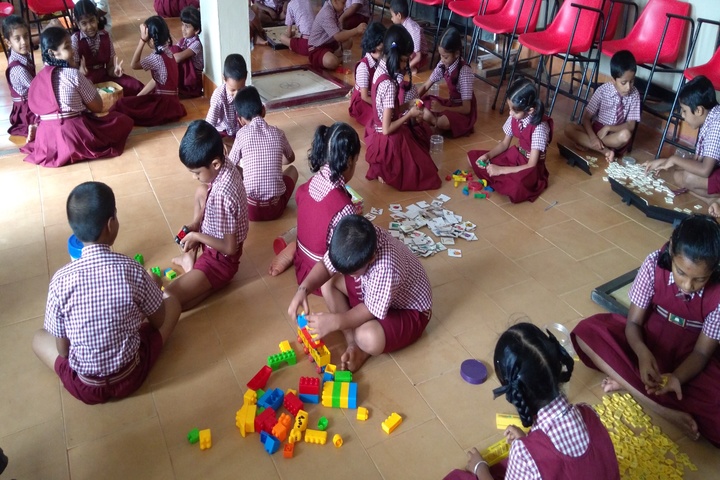 Dr N Shankara Adyanthaya Memorial English Medium High School Nitte-Activity Room