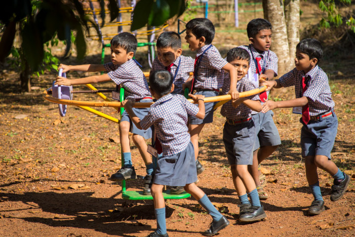 Dr M Ramanna Shetty Memorial English Medium High School-Kids Play Area