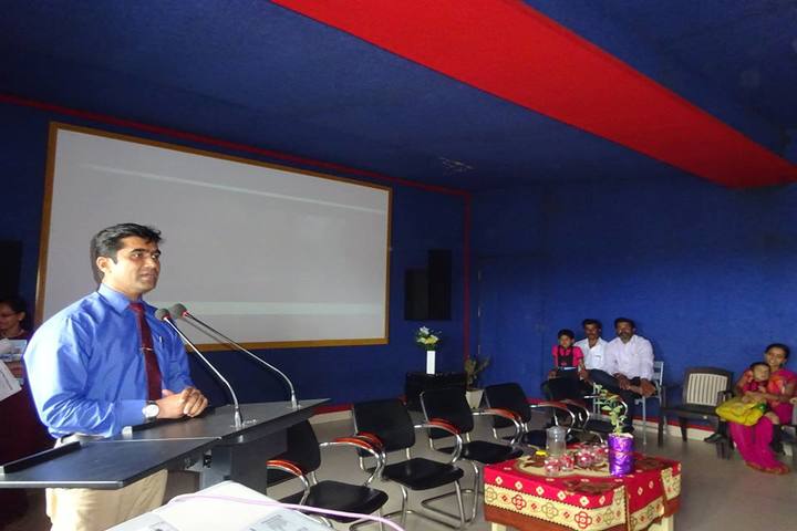 Excellent Public School-Seminar