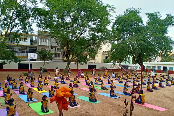 Frank Public School-Yoga