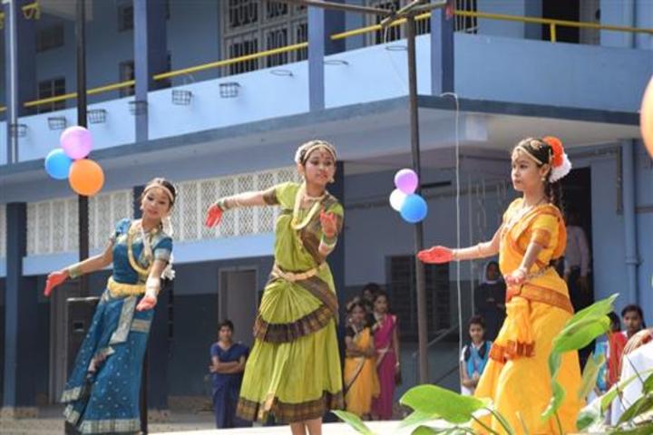 christ jyoti school - traditional dance
