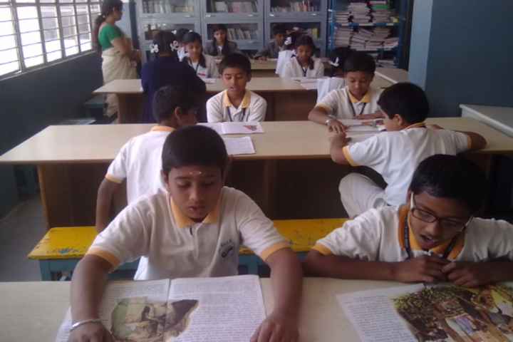 Green Valley English School-Library