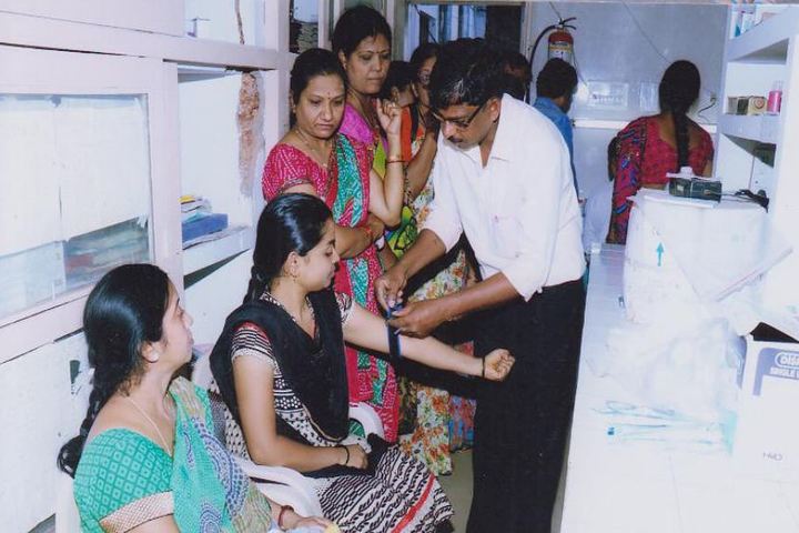 Guru Nanak Public School-Health Awarness Camp