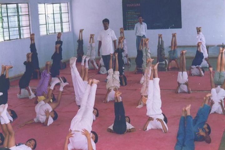 Guru Nanak Public School-Yoga
