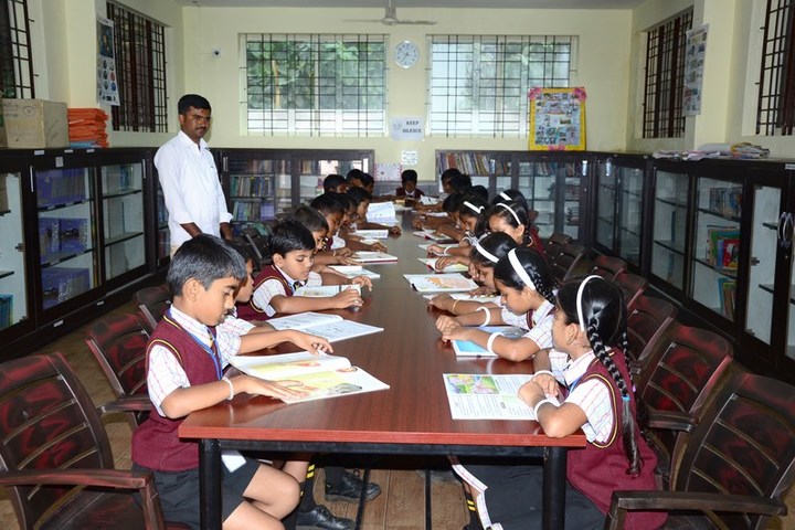 Jnanasagara Central School-Library