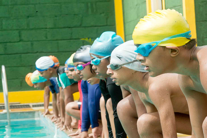 Kautilya Vidyalaya-swimmingpool