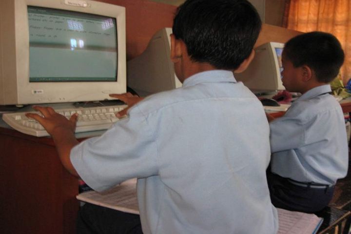 godwins school - computer lab