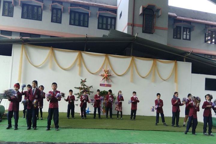 Heritage public school - christmas