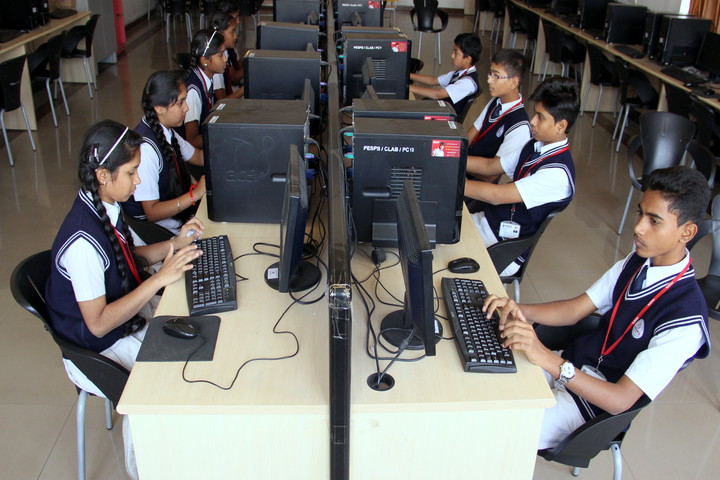 PES Public School-Computer Lab