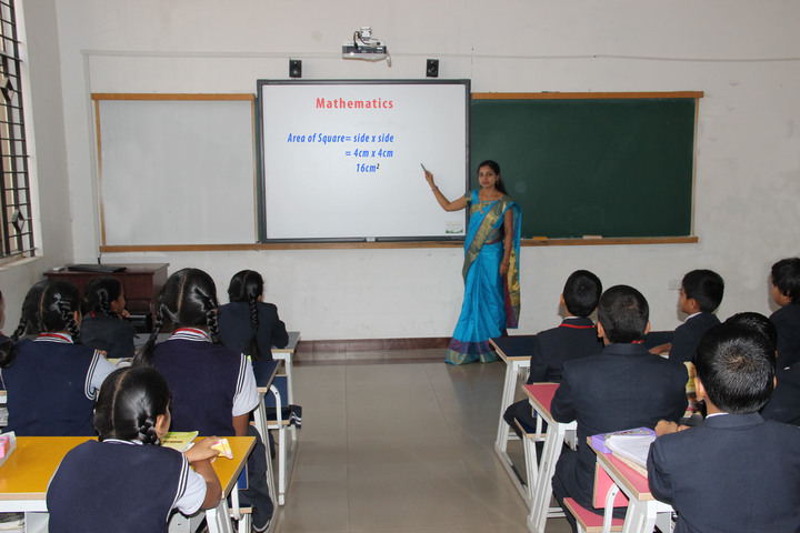 PES Public School-Smart Class Room