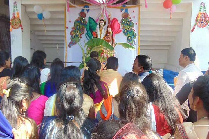 Hindustani kendriya vidyalaya - festival celebration