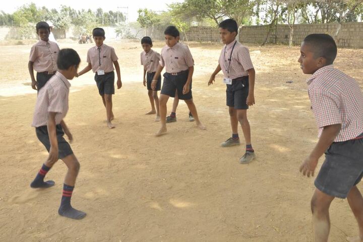 R L Jalappa Central School-Sports