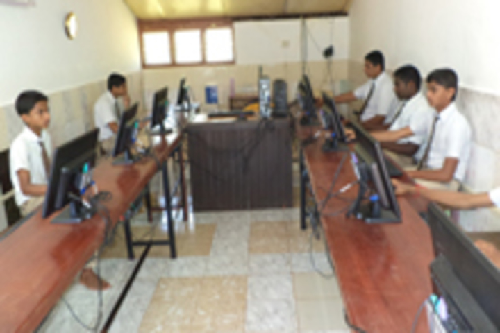 Raj Academy Higher Primery and Raj Academy High School-IT-Lab
