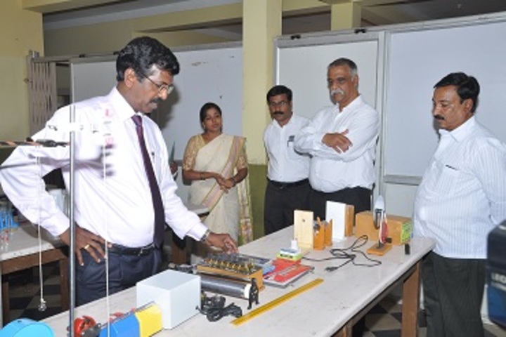 Rockvalley International School-Physics Lab