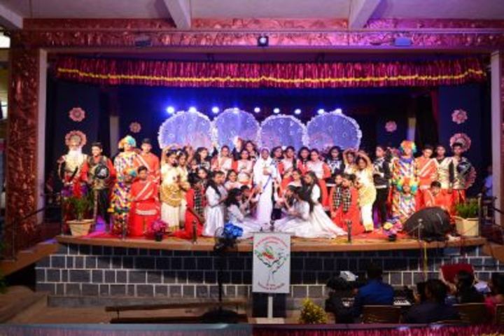 S M S English Medium School-Annual Day Celebration