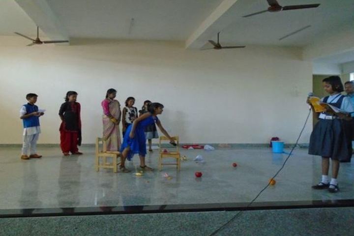 S R N Mehta School-Drama