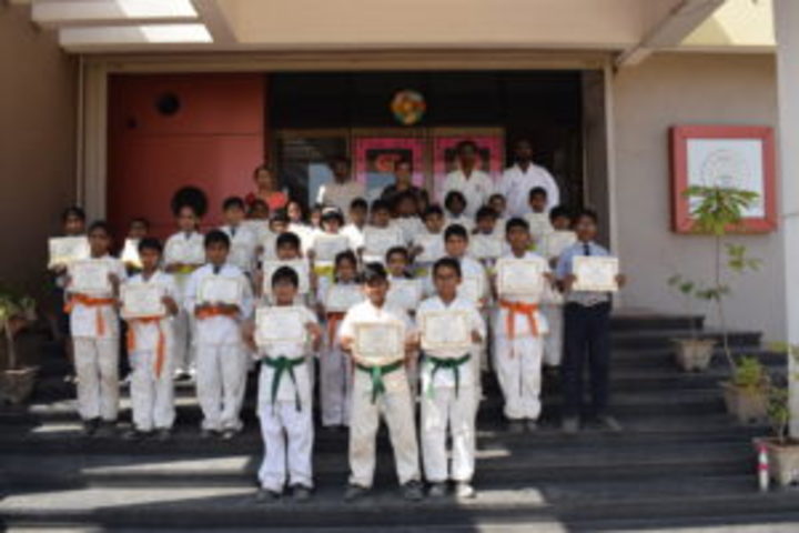 Sanganabasava Shishuniketan School-Karate Class