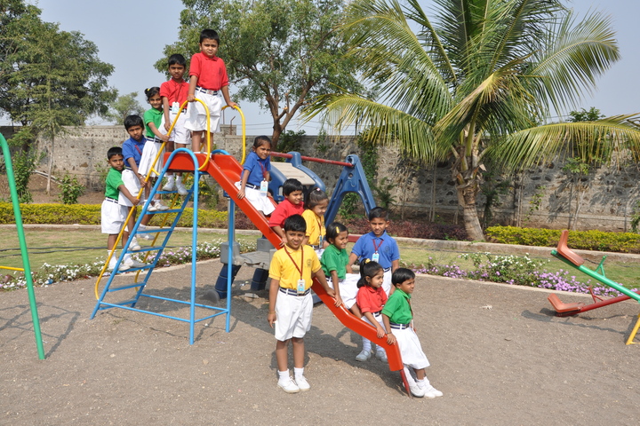 Sanganabasava Shishuniketan School-Play Area