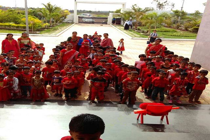 Sanganabasava Shishuniketan School-Pink Day