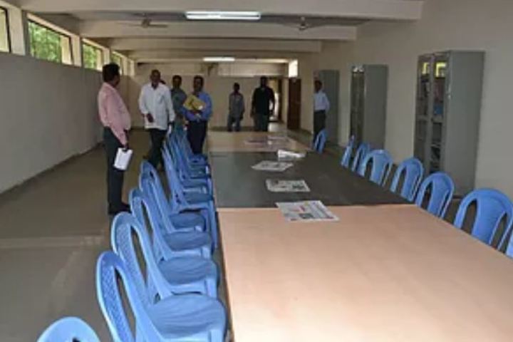 Smt Mahadevamma B Patil Memorial School-Library