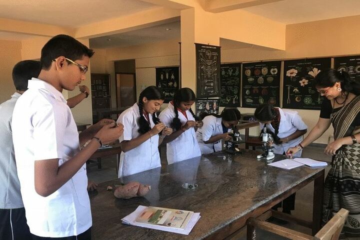 Sri Bhuvandendra Residential School-Lab