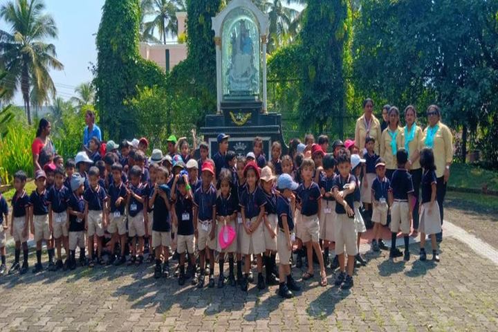 The Cambridge International School-Education Tour