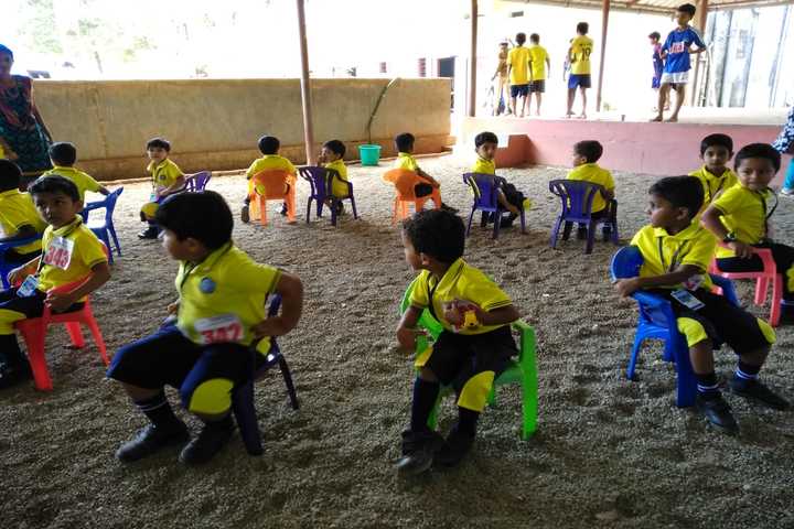 Al Ameen Central School-Games