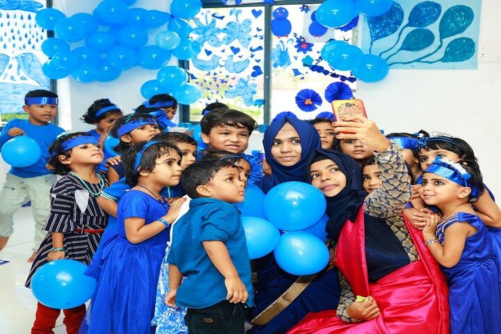 Al Falah English School-Blue Day