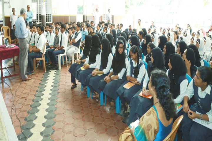 Alangad Jama Ath Public School-Seminar