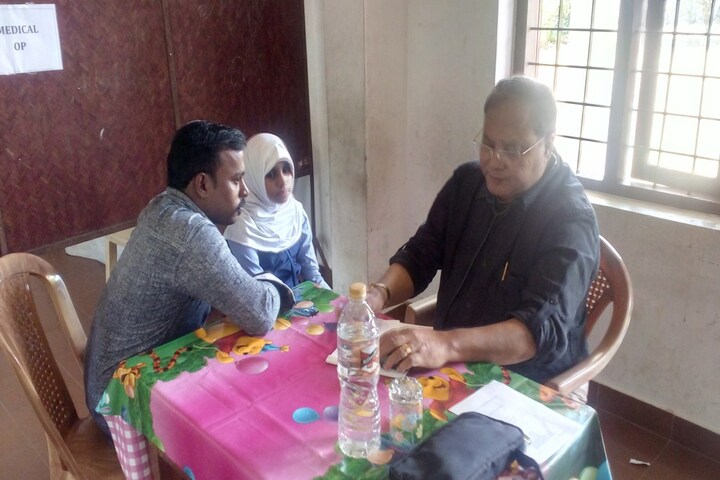 Albab Central School-Health Checkup