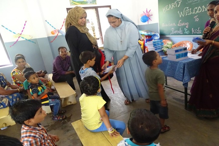 Alphonsa Central School-Classroom