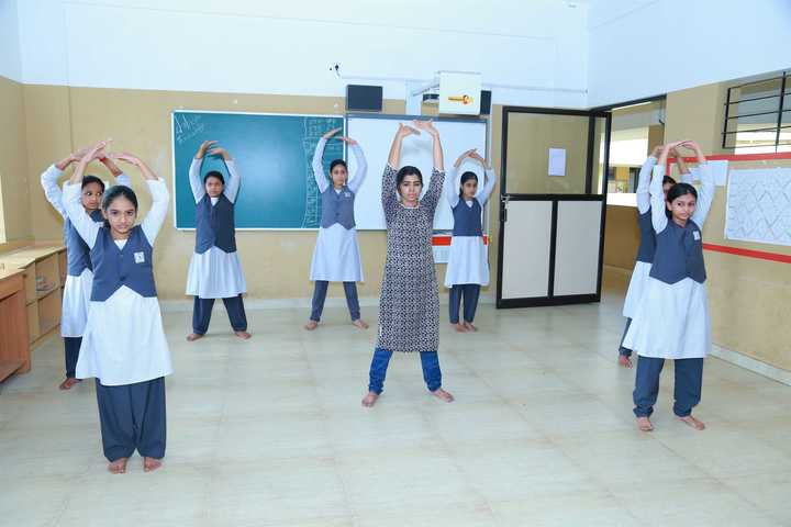 Amal Public School-Dance