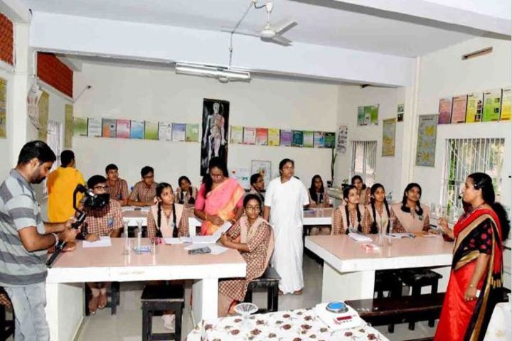 Amrita Vidyalayam-Biology Lab