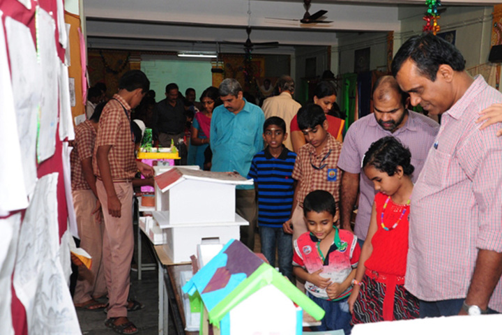 Amrita Vidyalayam-Science Exhibition