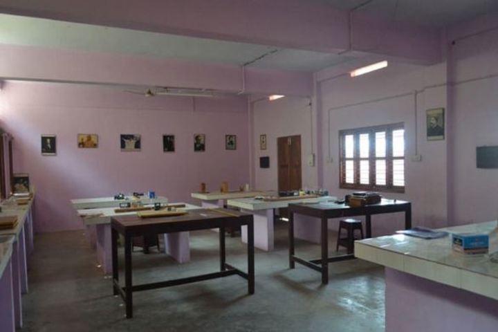 Amrita Vidyalayam-Physics Lab