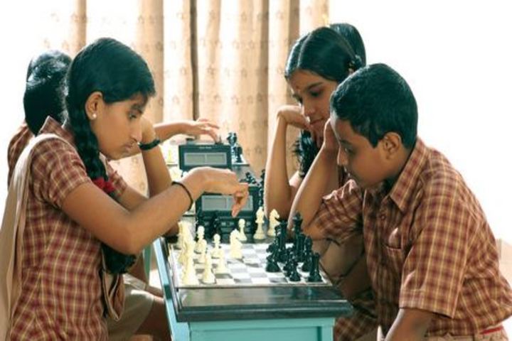 Amrita Vidyalayam-Indoor Games