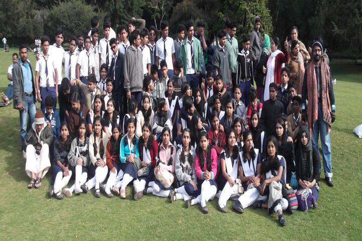 Amrutha Public School-Trip