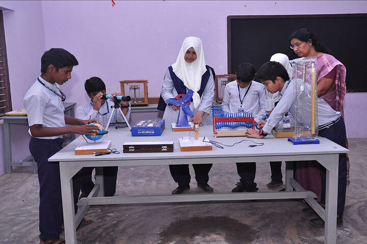 Andulus Public School-Science Lab