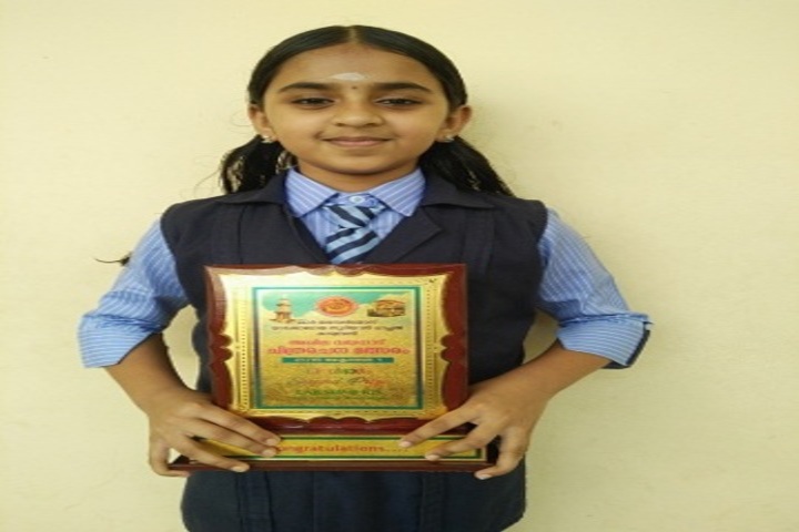 Anns English Medium School-Prizes in Drawing