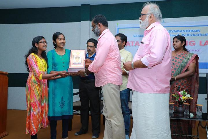 Arvinda Vidyamandiram-Award Presentation