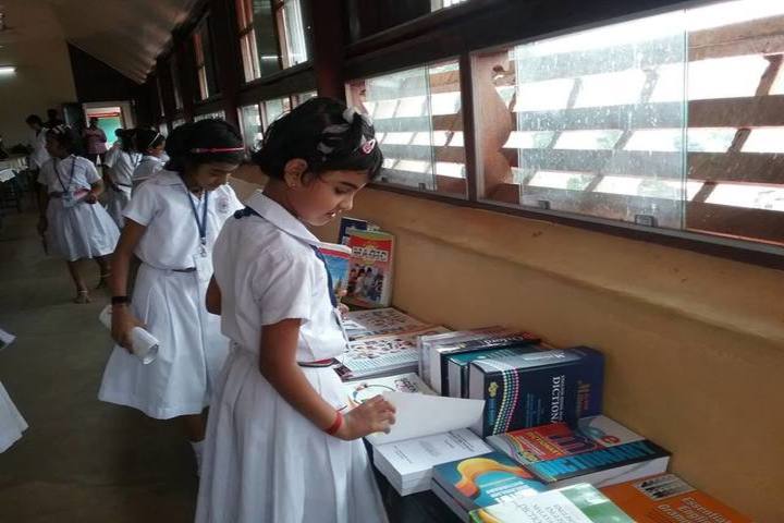 Arvinda Vidyamandiram-Book Exhibition