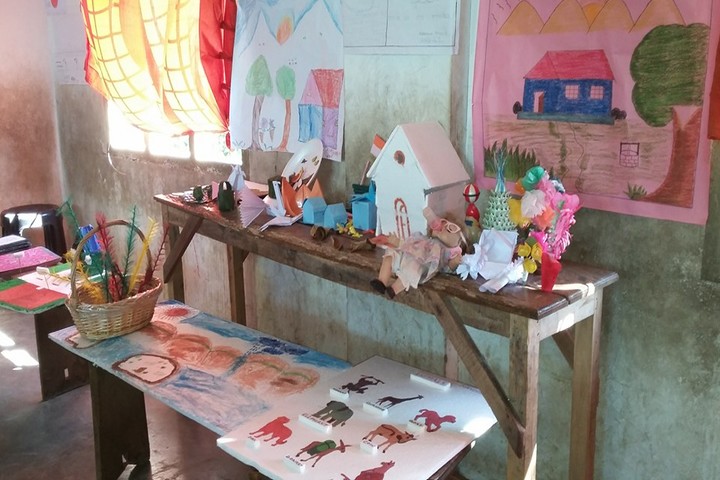 Azad Central School-Art Gallery