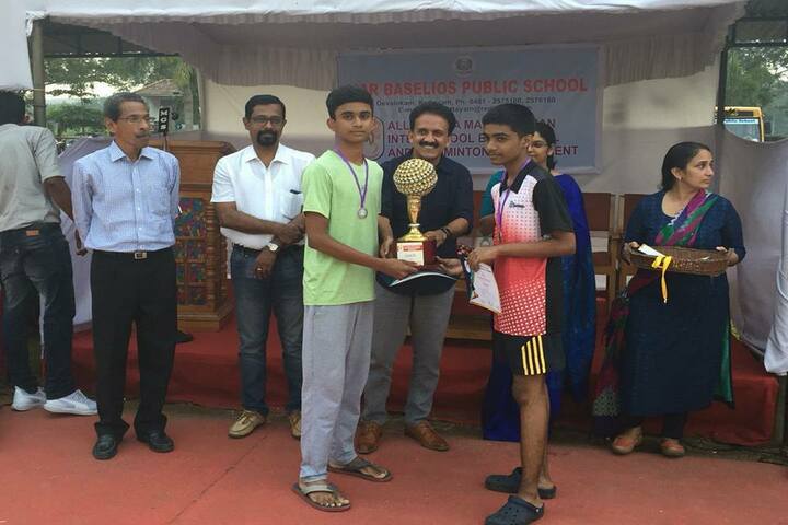 B M M English Medium School-Prizes