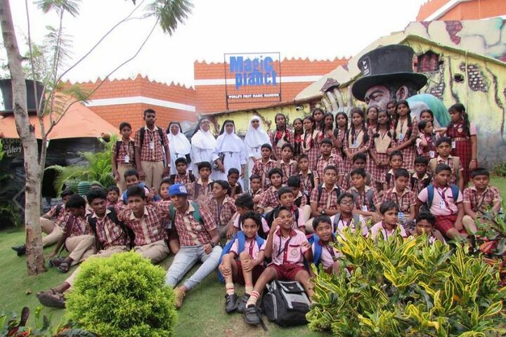 Baselios Marthoma Mathews Ii Central School-Picnic