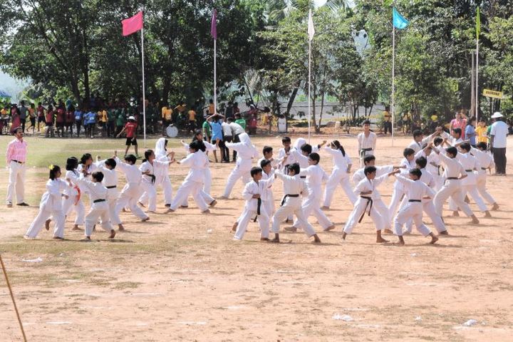 Benhill English School-Karate